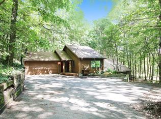 470 Nine Mile Rd NE, Comstock Park, MI 49321