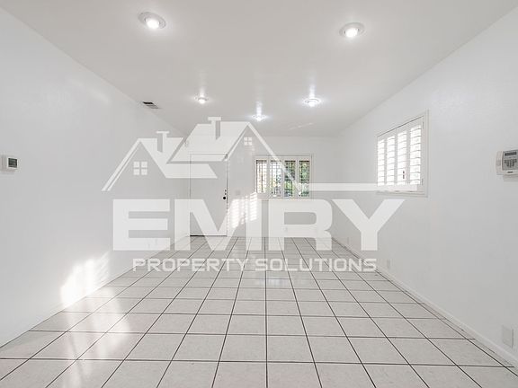 4th image of 6221 Fishburn Ave #1
