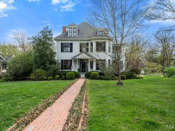 156 Gray Ave, Saint Louis, MO 63119