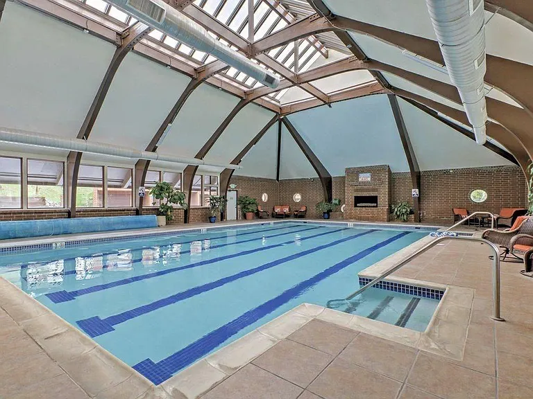 Club House Pool