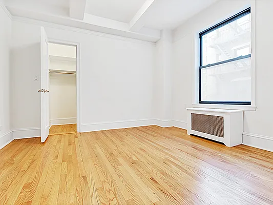 Rented by Cooper & Cooper Real Estate | media 15