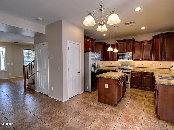 4th image of 1772 W Homestead Dr