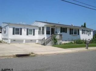 427 W Shore Dr, Brigantine, NJ 08203
