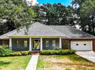 209 S Oak Ridge Dr, Enterprise, AL 36330