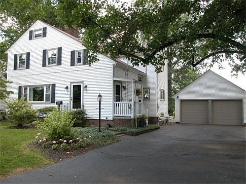 1st image of 537 Bloomington Dr