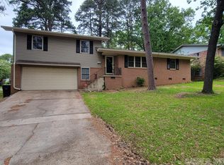 6906 Carrilon Rd, Little Rock, AR 72205
