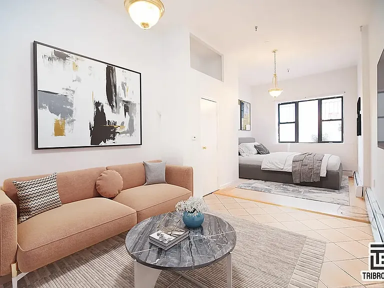 1719 E 8th St #1G — Photo 1