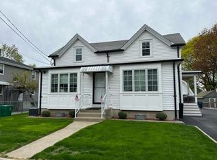 38 Dalby St #0, Newton, MA 02458