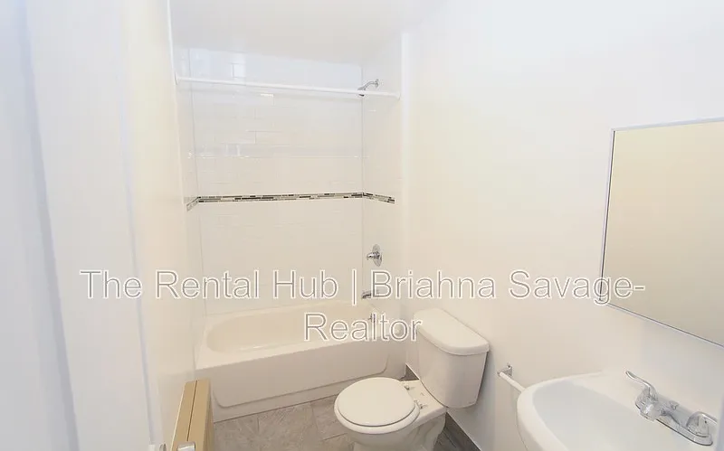 1 bed, 1.0 bath, 650 sqft, $1,775 — Photo 2