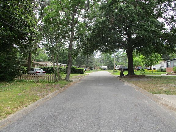 2nd image of 6028 S Woodside Dr