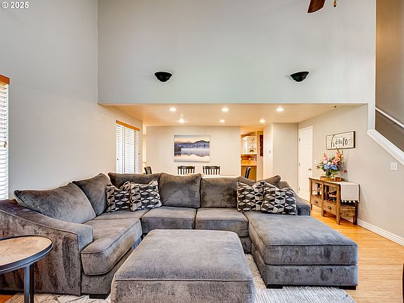 5th image of 10735 NW McKay Creek Ct