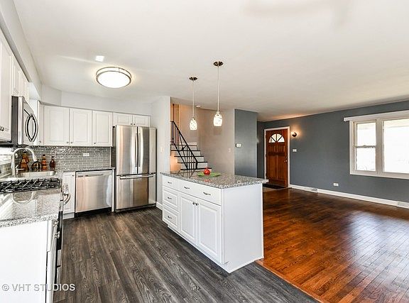 5th image of 701 Leslie Ln