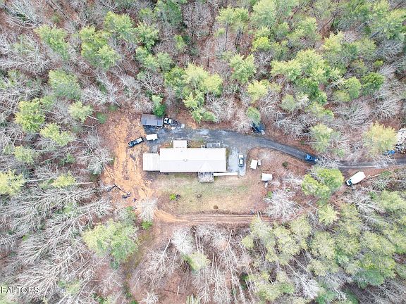 4th image of 474 Punkton Rd