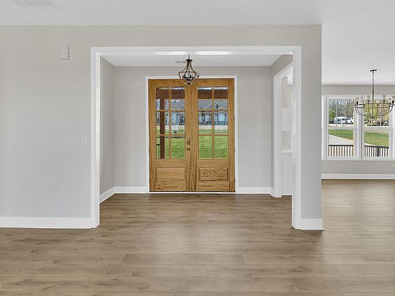 4th image of 368 Reflection Dr