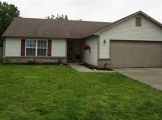12945 Galloway Cir, Fishers, IN 46038