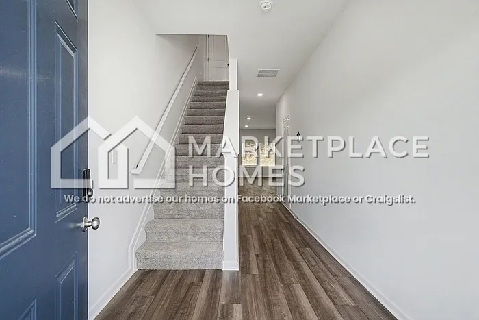261 Oakwood Dr NW — Photo 3