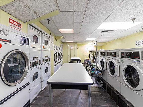 3rd image of 25-40 Shore Blvd #1A