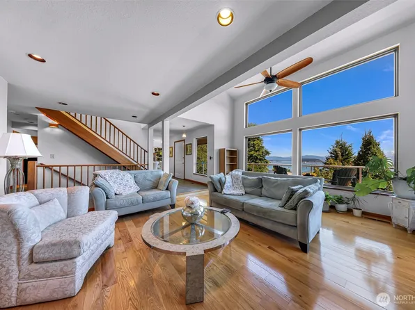 4210 Brant Circle, Anacortes, WA 98221