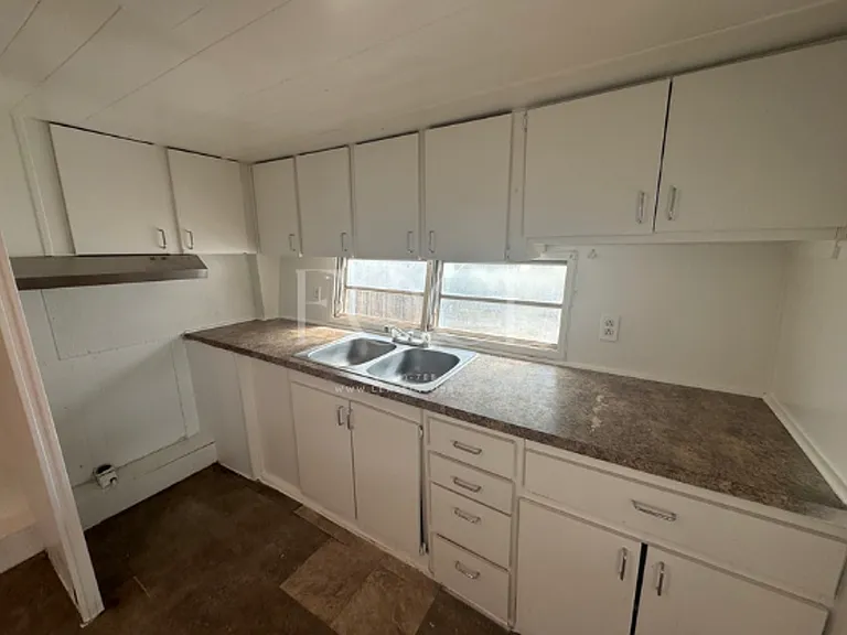 5515 E County Road 6550 — Photo 3