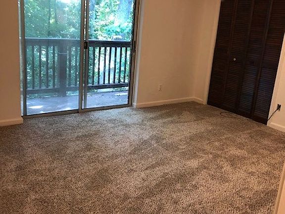 4th image of 100 Bellwood Ave #44