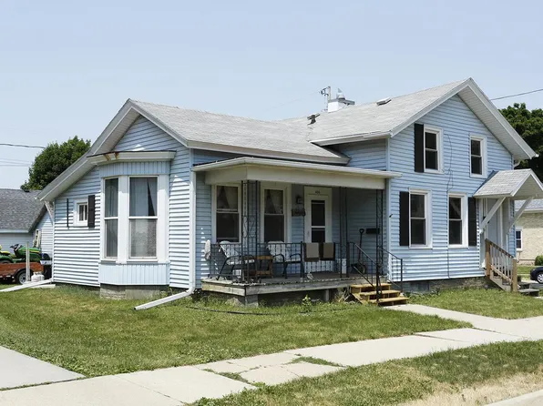 400 South 6th STREET, Watertown, WI 53094