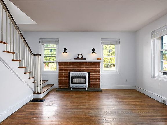 18th image of 268 Rural Retreat Rd
