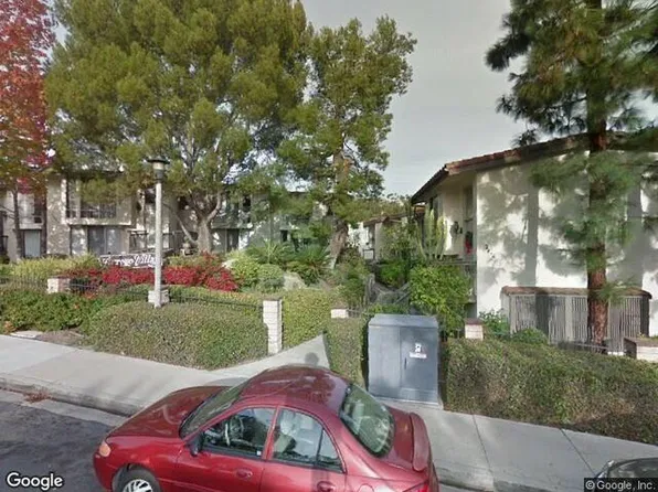 2410 Altisma Way APT C, Carlsbad, CA 92009