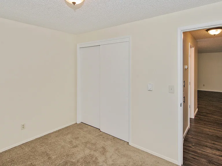 12211 Edgewood Ave SW #20 — Photo 4