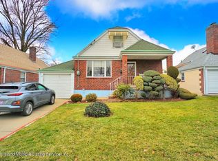 87 Governor Rd, Staten Island, NY 10314