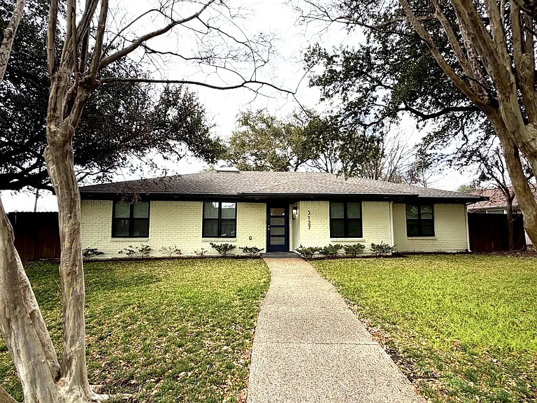 3127 Merrell Rd — Photo 1