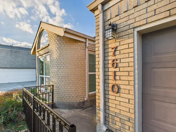 7610 Hopewell Ln, Houston, TX 77071