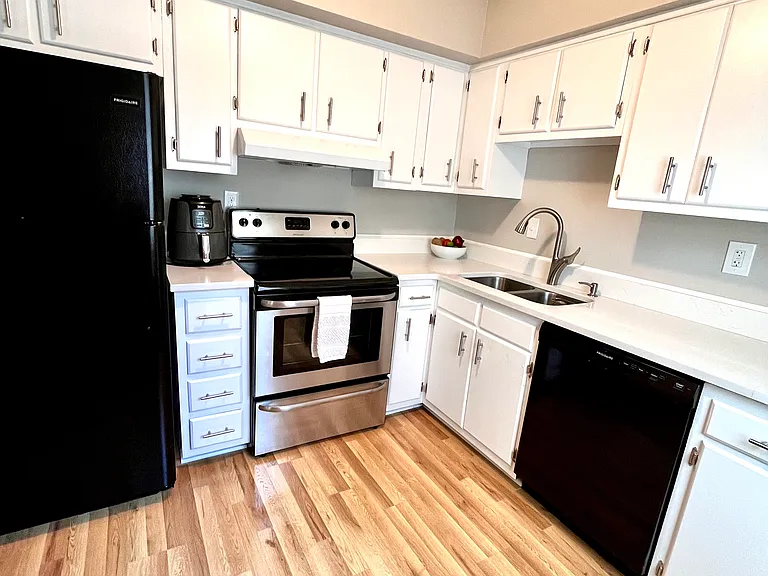1132 Meadow Sage Ln — Photo 12
