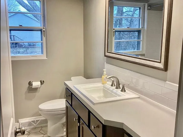 825 Orlando Ave SE — Photo 12