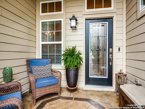 4th image of 9619 Calmont Way