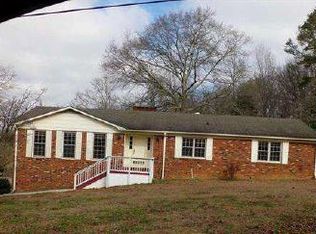 1617 Moss Chapel Rd NW, Hartselle, AL 35640