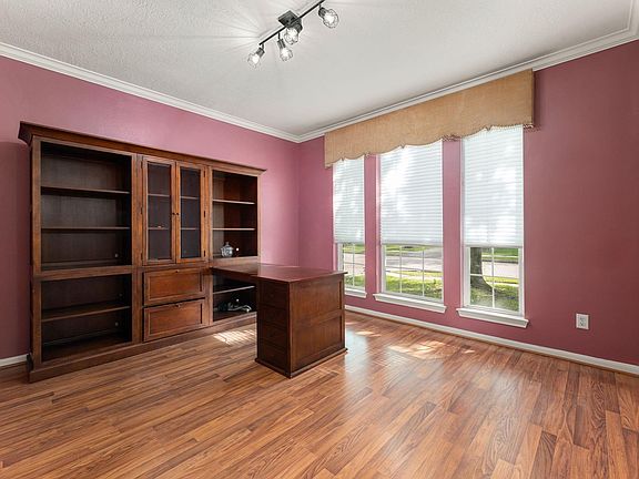 4th image of 2914 Clayton Ridge Ct