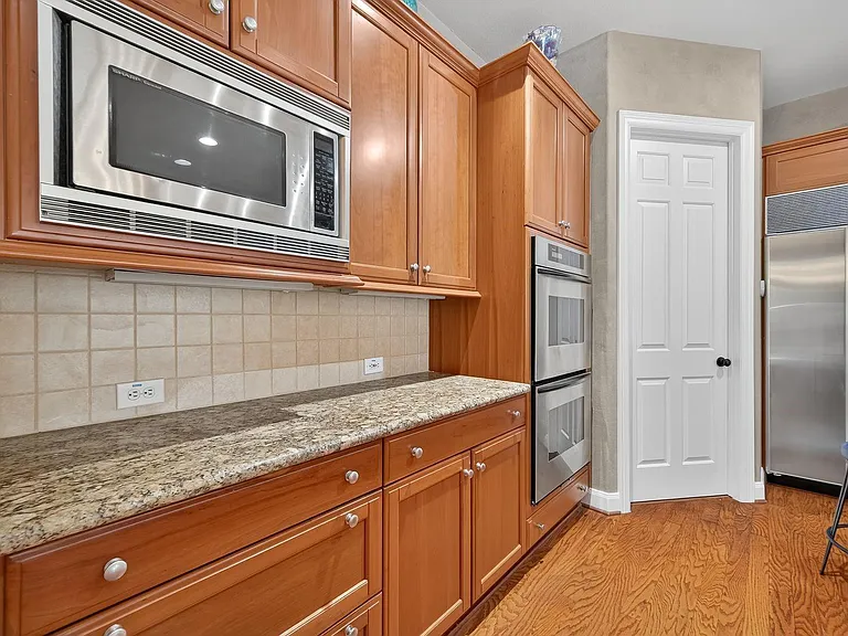 11938 Rosebrier Park Ln — Photo 19