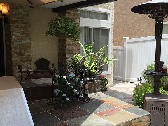 3rd image of 26302 Yolanda St