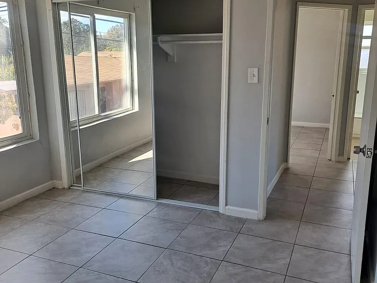 1765 Cedar Ave #10-B — Photo 15
