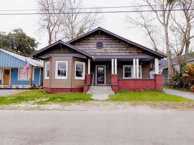 254 Sycamore St, Bay Saint Louis, MS, 39520