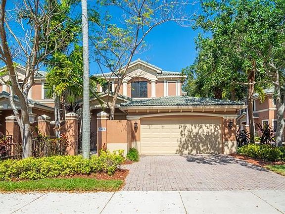 2nd image of 2877 Kinsington Cir #2877