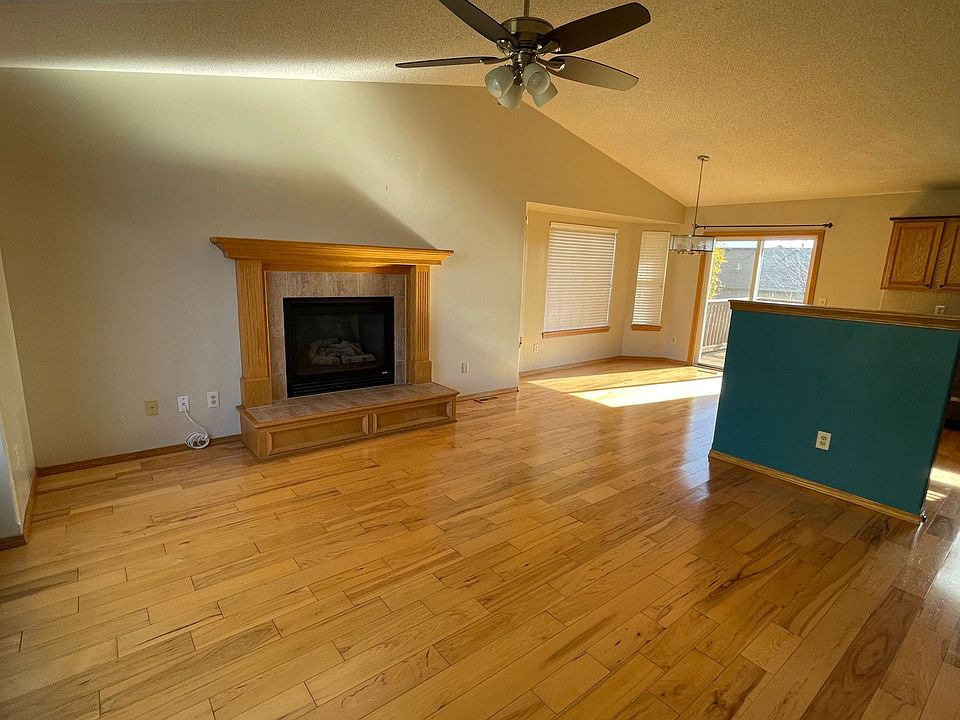4426 E Falcon St, Wichita, KS 67220 Zillow