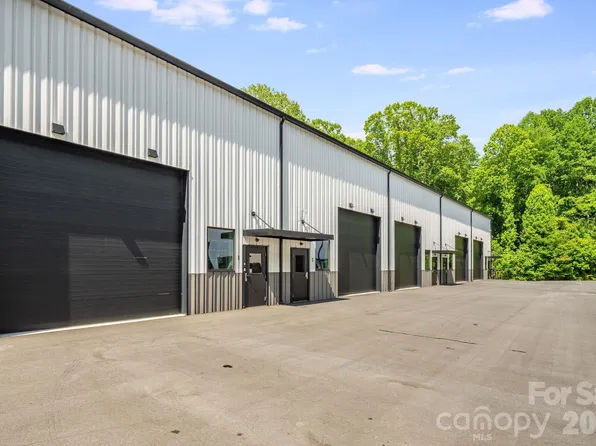 115 Speed Way Unit B, Lake Toxaway, NC 28747