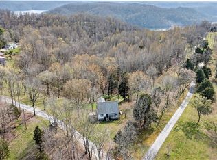676 Sunny Point Rd, Baxter, TN 38544