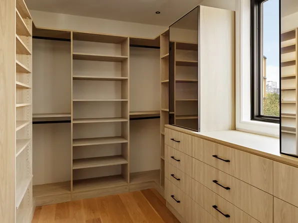 498 Humboldt Street image 16 of 18