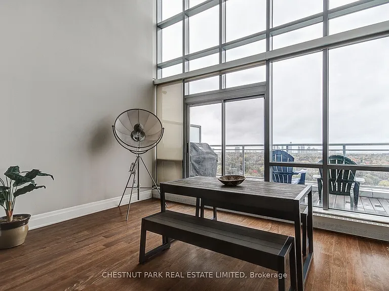 2 Fieldway Rd #Penthouse 05 — Photo 12