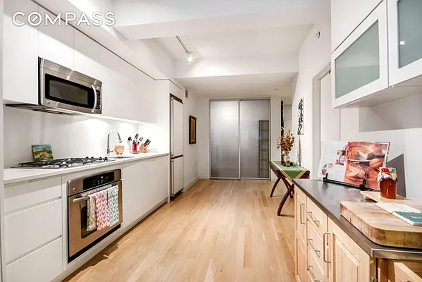 Sold by Compass | media 5