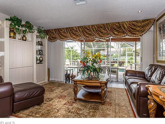 4th image of 5861 Tallowood Cir