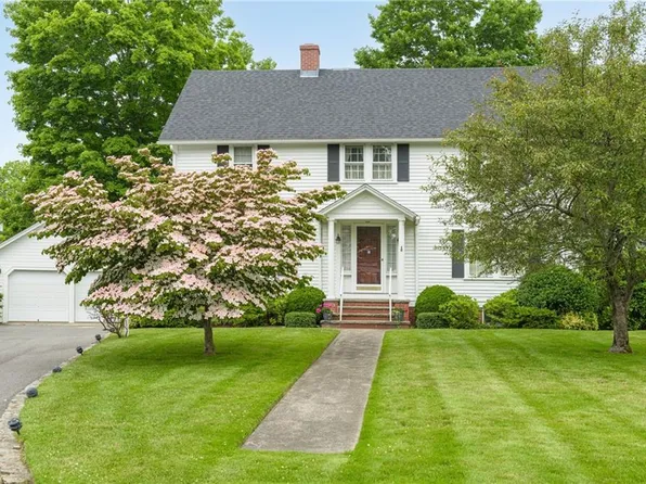 235 Pleasant St E, Providence, RI 02906