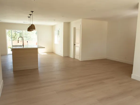 2343 Calle Alucema #A, Thousand Oaks, CA 91360